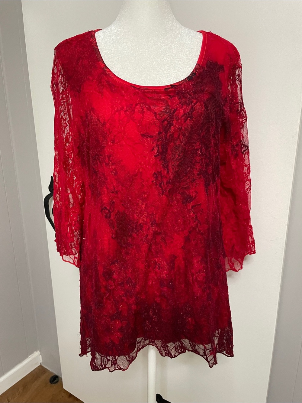Brittany Black Red Lace Tunic Top
